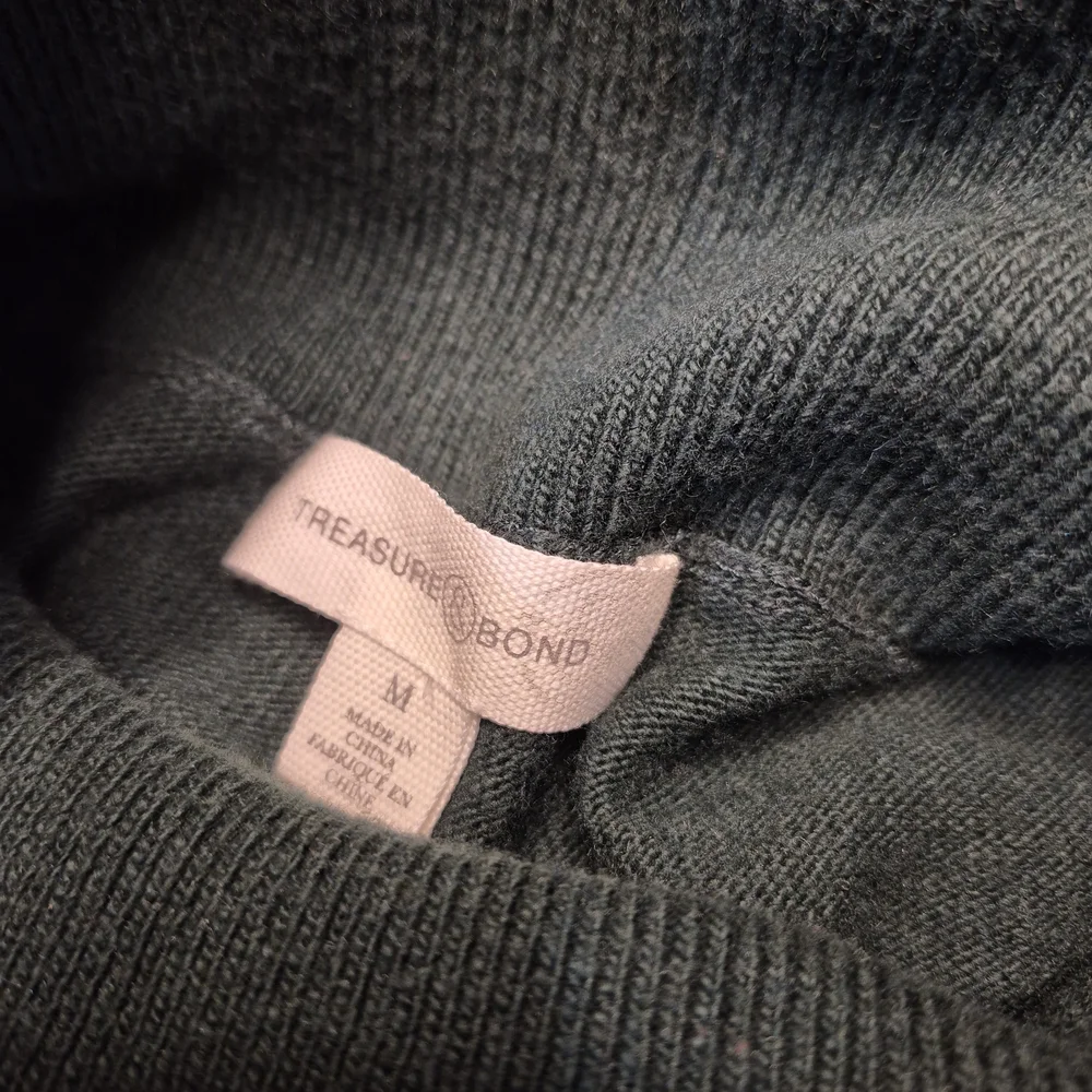 Treasure & Bond Forest Green Turtleneck Sweater 2803/108